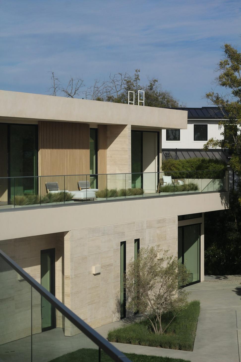 Lakeview Eco Residence